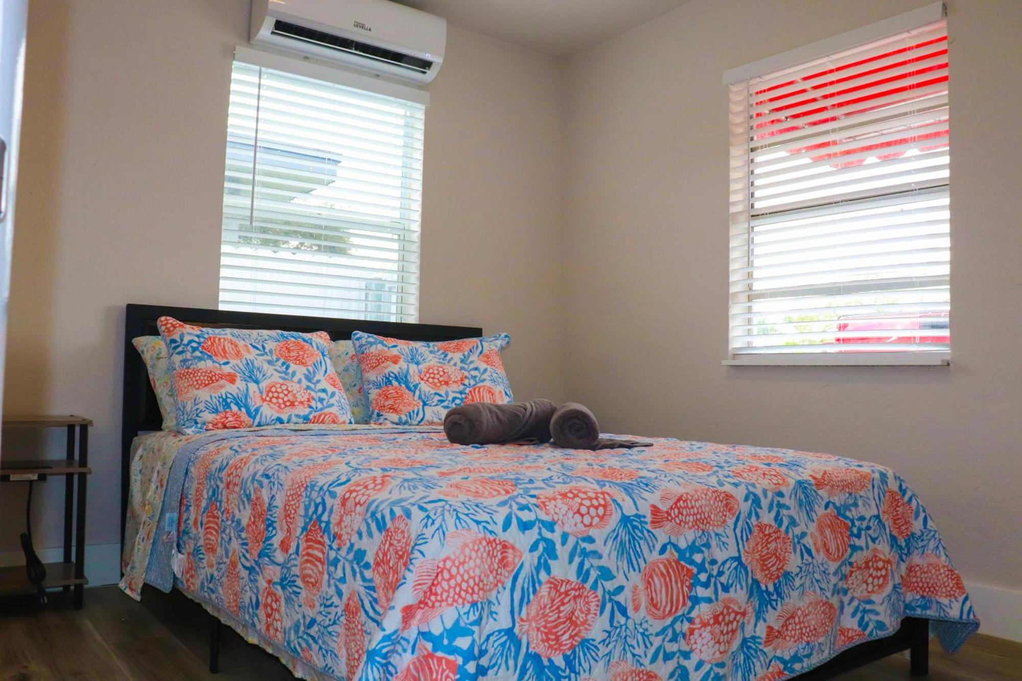 Flamingo Beach House Dania Beach Exterior photo
